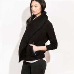 Kit and Ace Kit Wrap, size 8 NWT